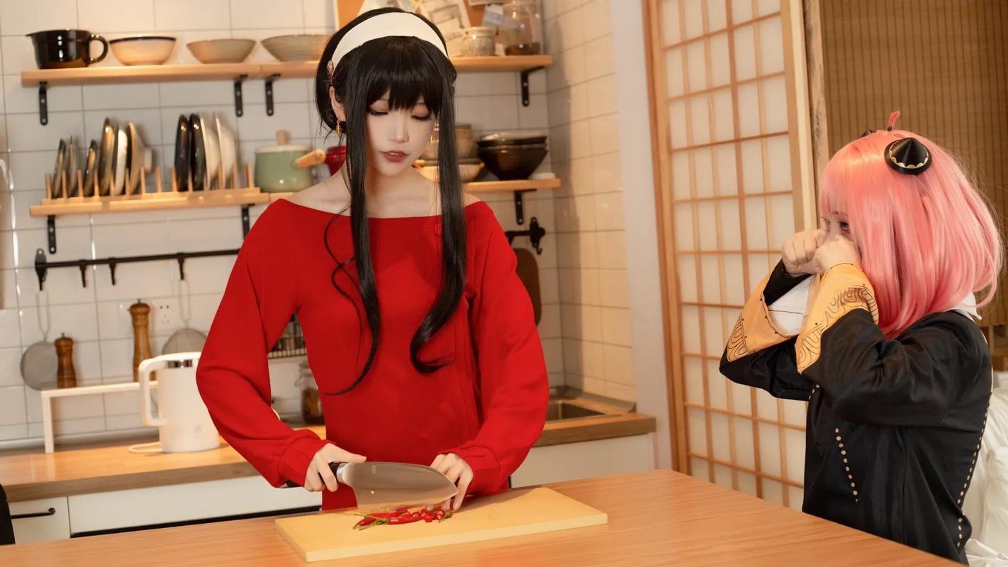 Spy x Family Yor Forger Cospla - Anime Cosplay Yor recensie en prijs