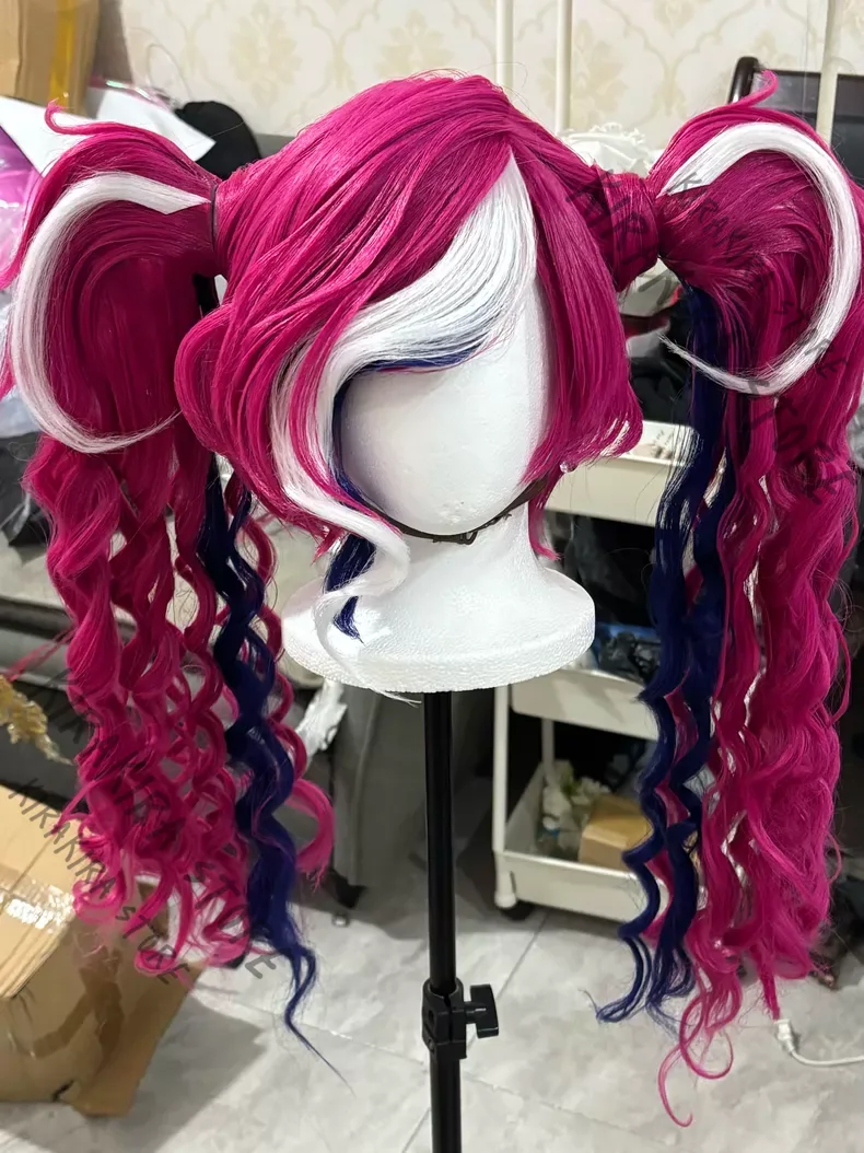 Hazbin Hotel Velvette Styling  - Cosplay Anime Expo recensie en prijs